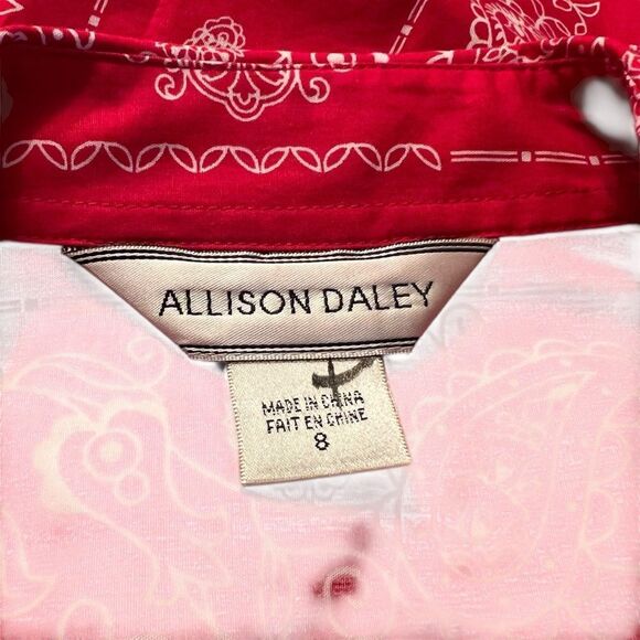 Allison Daley vintage red paisley patterned shirt. Size 8 - Picture 3 of 7